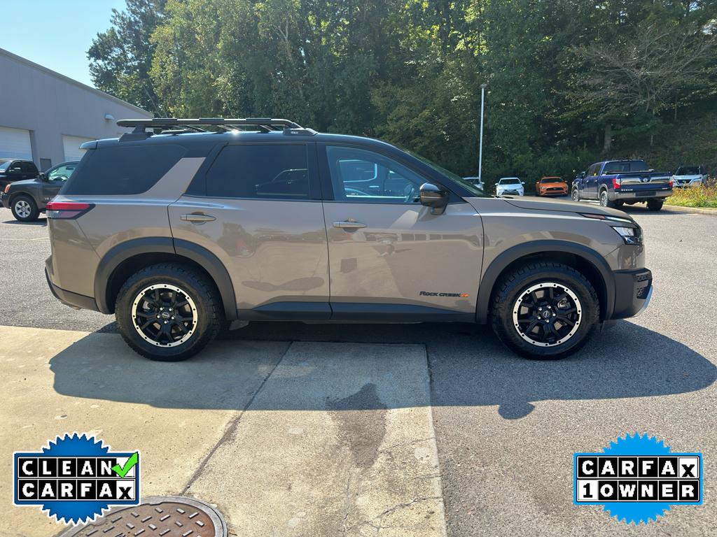 2023 Nissan Pathfinder Rock Creek photo 2