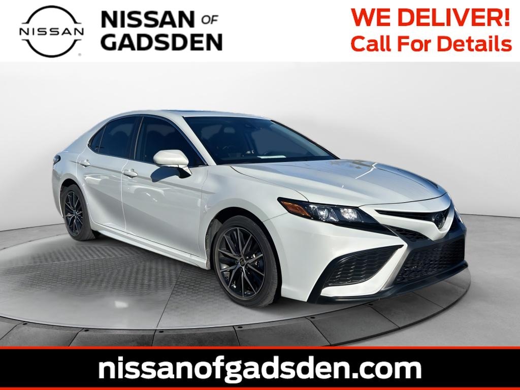 Used 2024 Toyota Camry SE Sedan