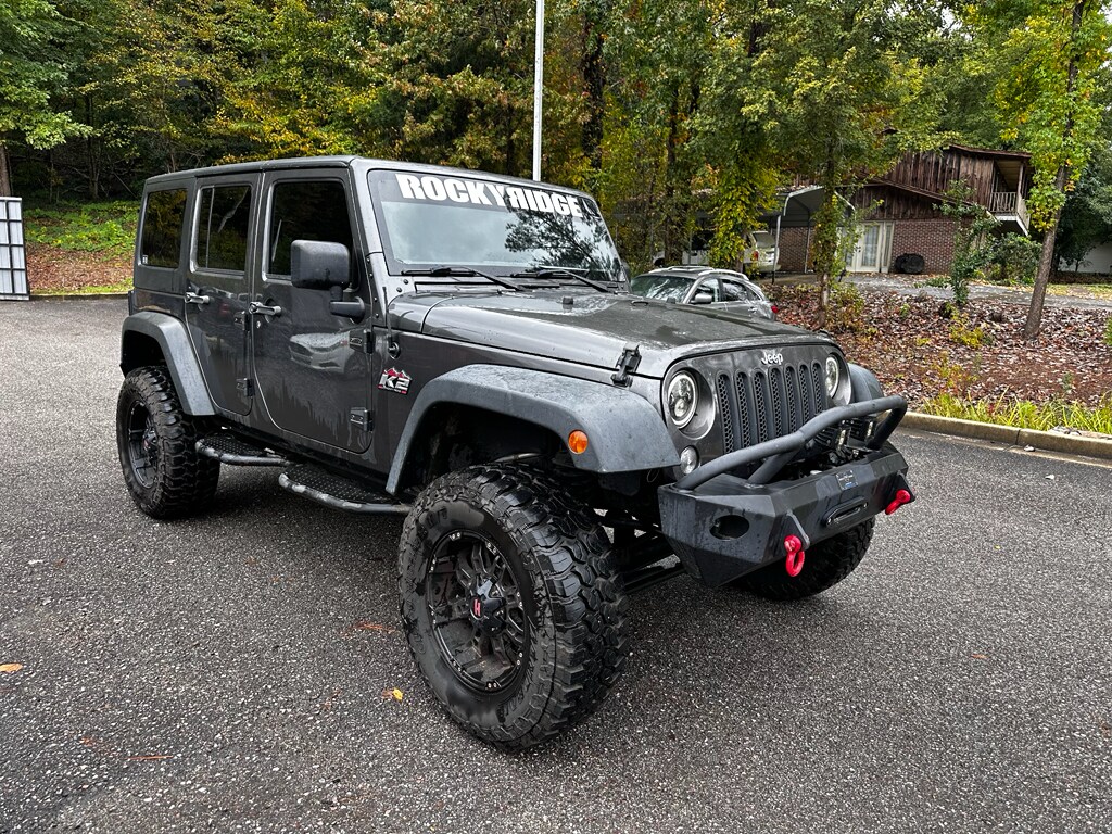 2017 Jeep Wrangler Unlimited Sport photo 3