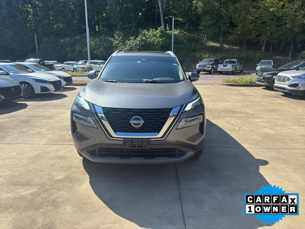 2023 Nissan Rogue SV photo 2