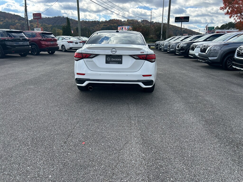 2024 Nissan Sentra SR photo 4
