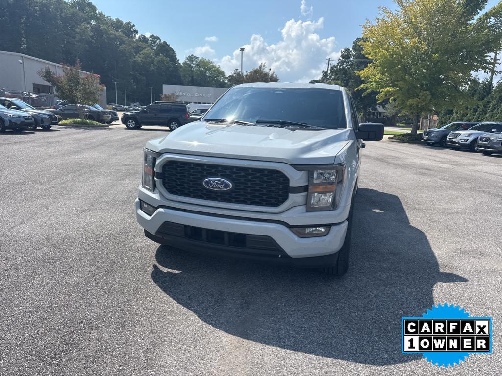 2023 Ford F-150 XL photo 2