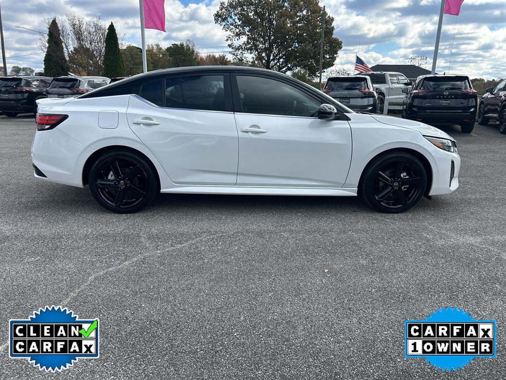 2024 Nissan Sentra SR photo 2