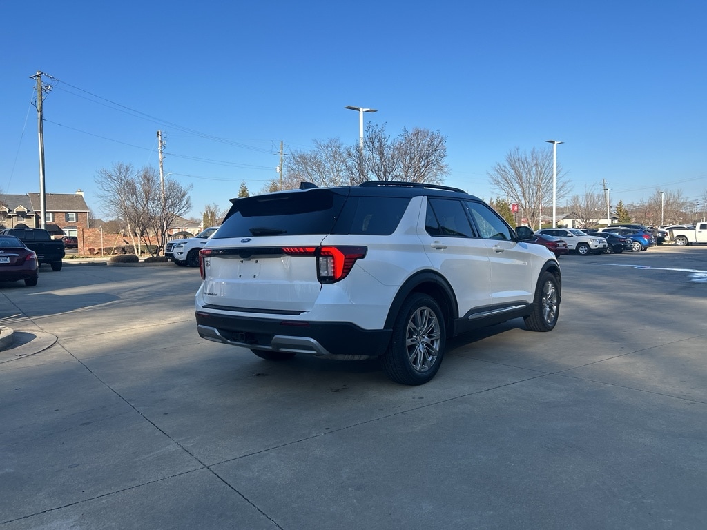 Used 2025 Ford Explorer Platinum Sport Utility
