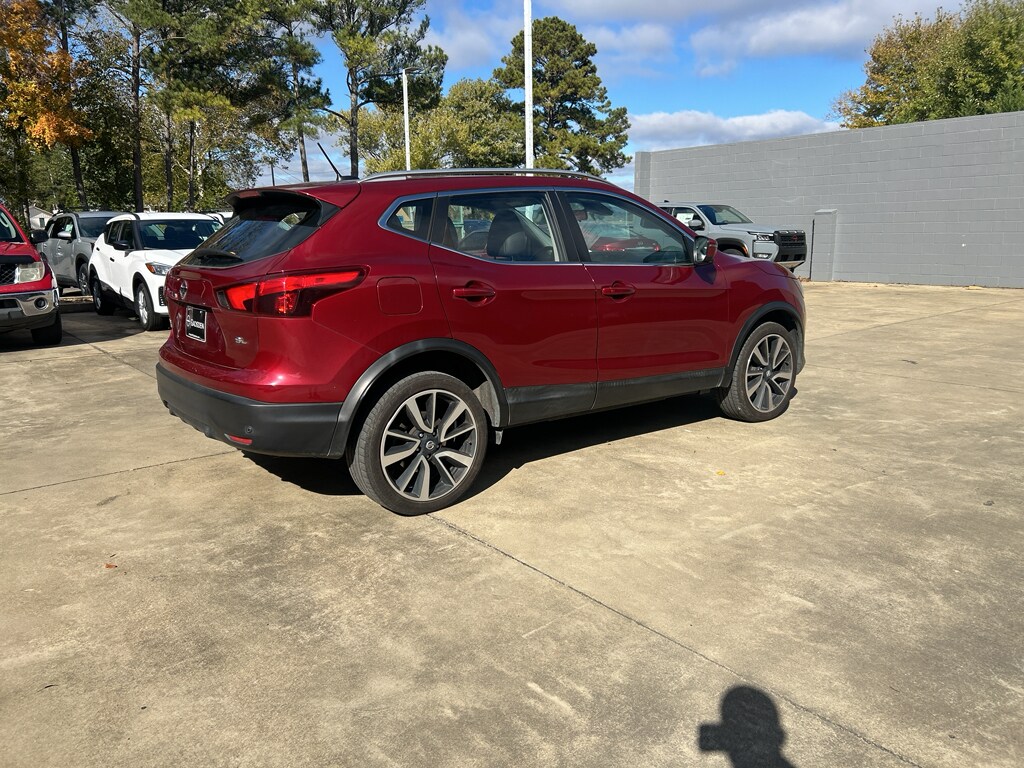 Used 2019 Nissan Rogue Sport SL Sport Utility