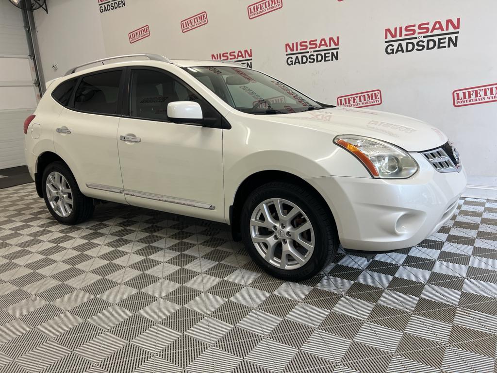 Used 2013 Nissan Rogue SV with VIN JN8AS5MT5DW007811 for sale in Corinth, MS