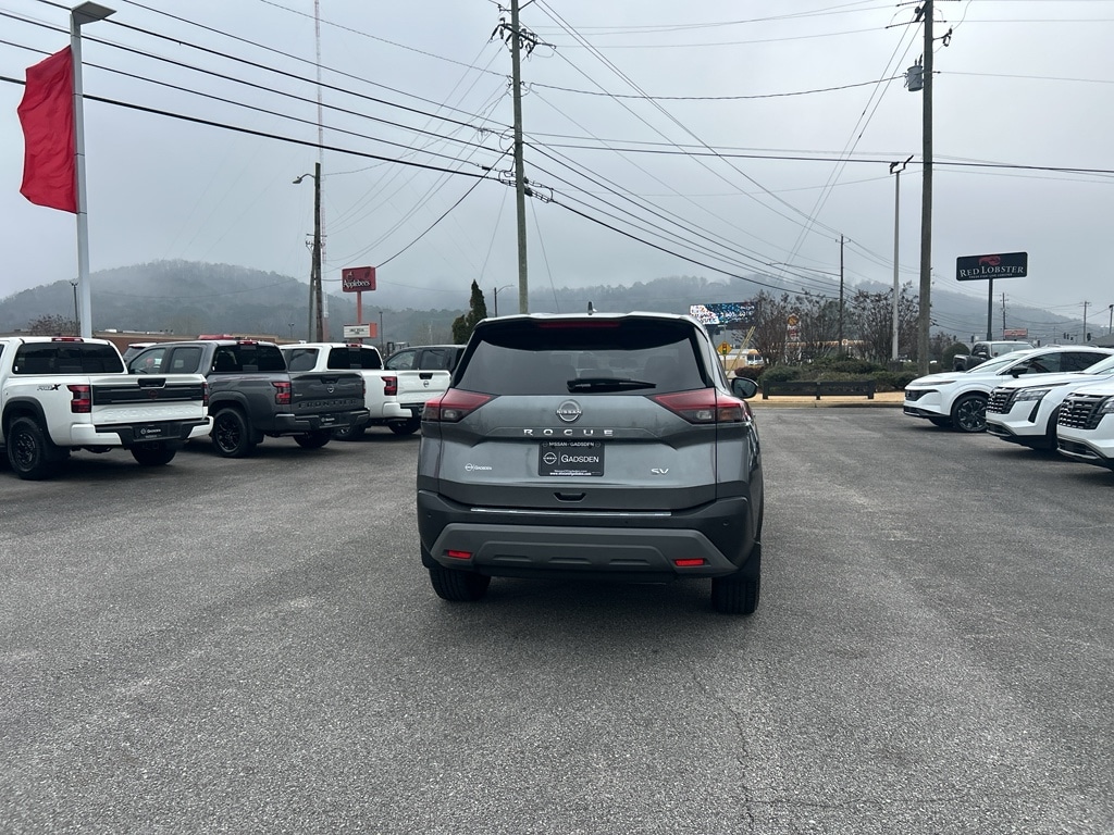 Used 2023 Nissan Rogue SV Sport Utility