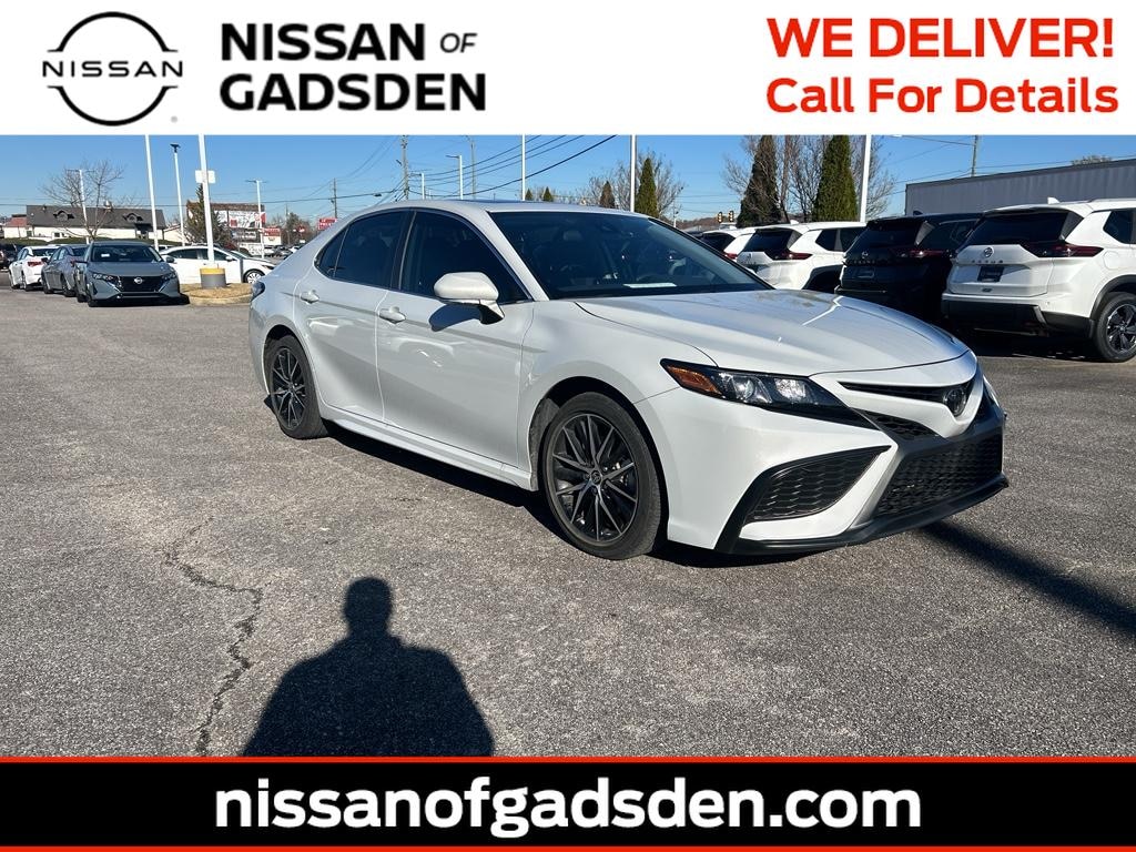 Used 2024 Toyota Camry SE Sedan