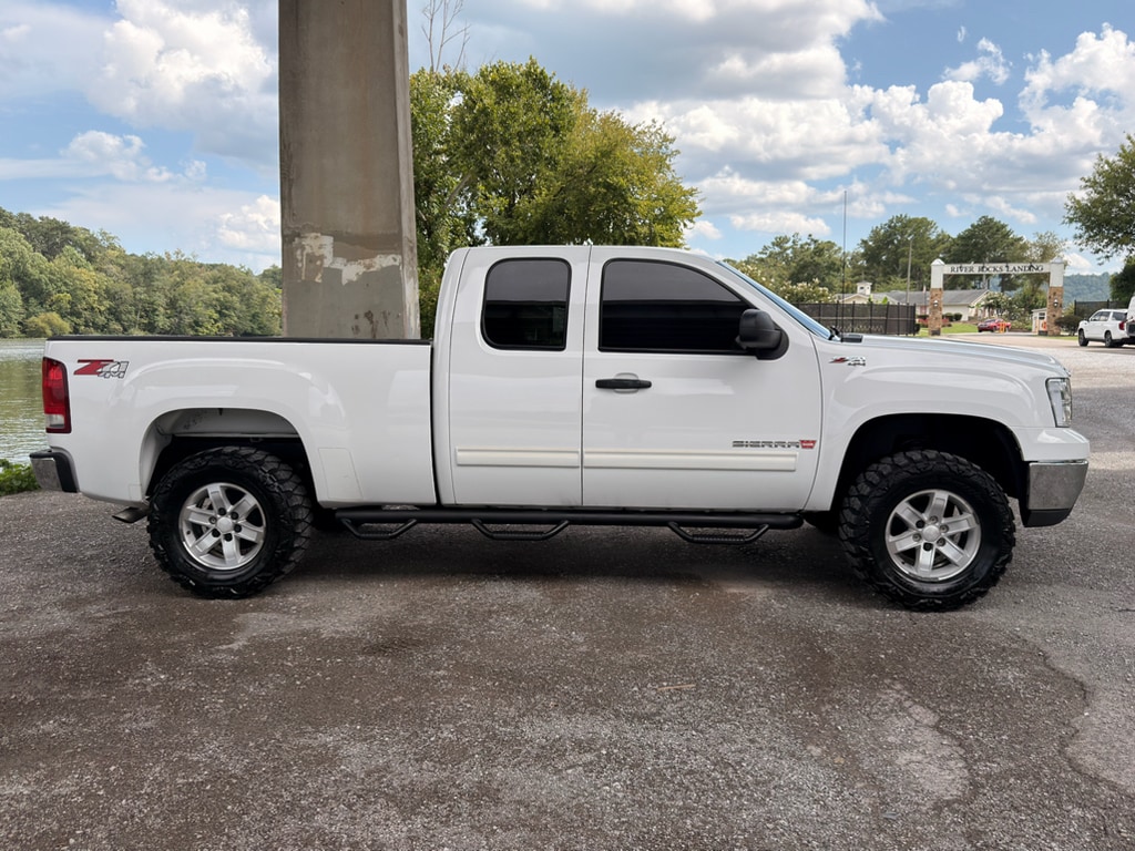 Used 2011 GMC Sierra 1500 SLE with VIN 1GTR2VE37BZ360687 for sale in Gadsden, AL