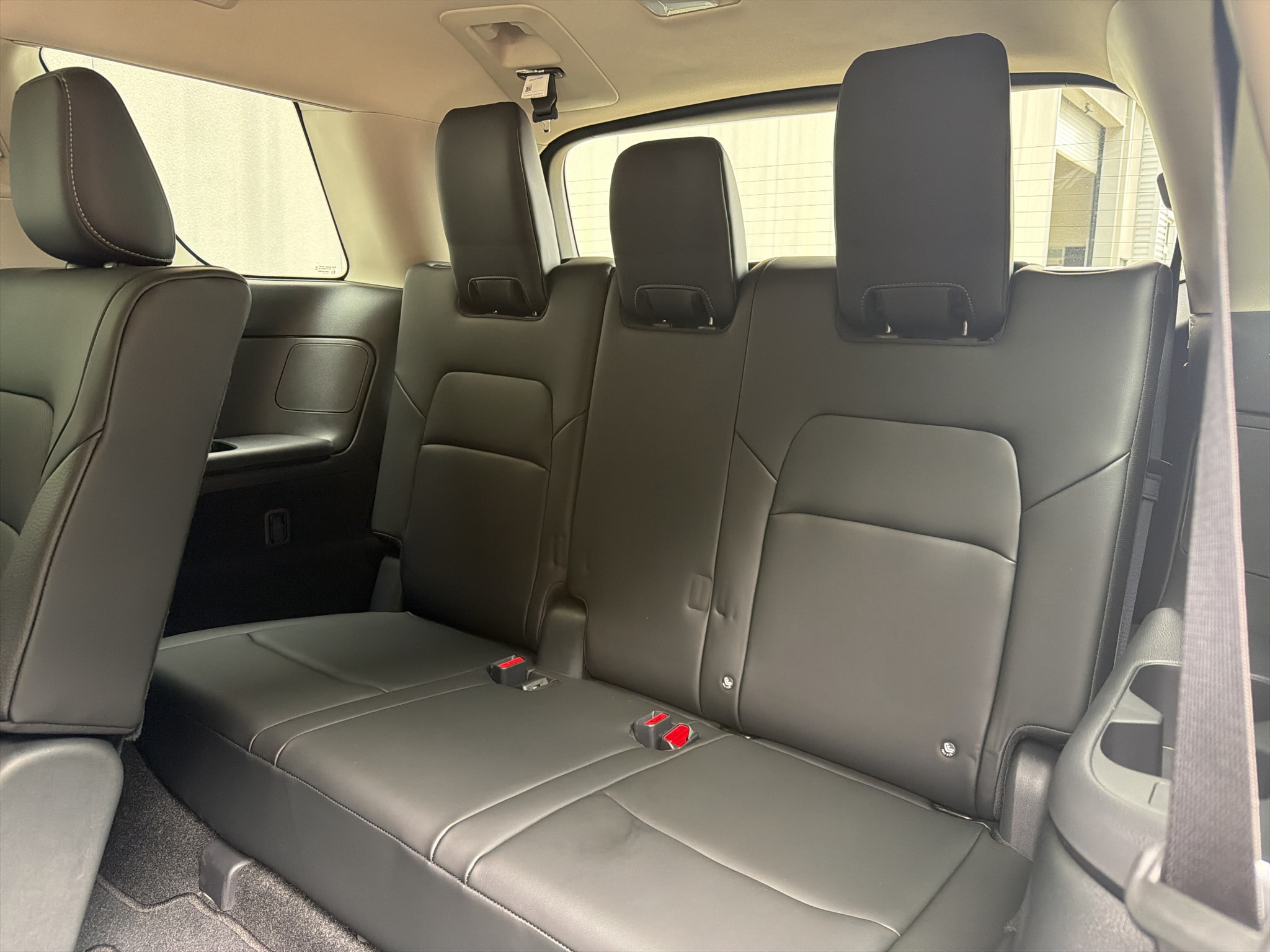 2026 Nissan Pathfinder SL - Photo 15
