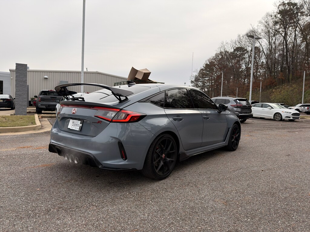 2025 Honda Civic Type R Touring Hatchback photo 3