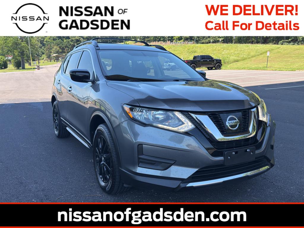 2017 Nissan Rogue SV FWD's photo