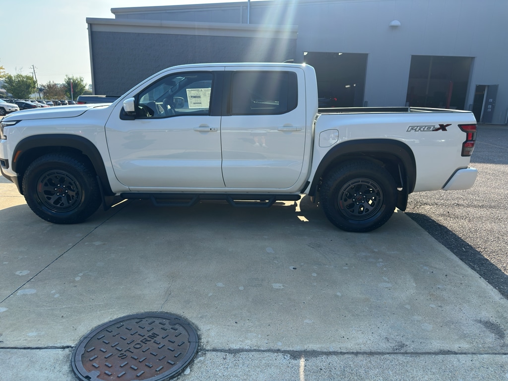 2026 Nissan Frontier PRO-X - Photo 7