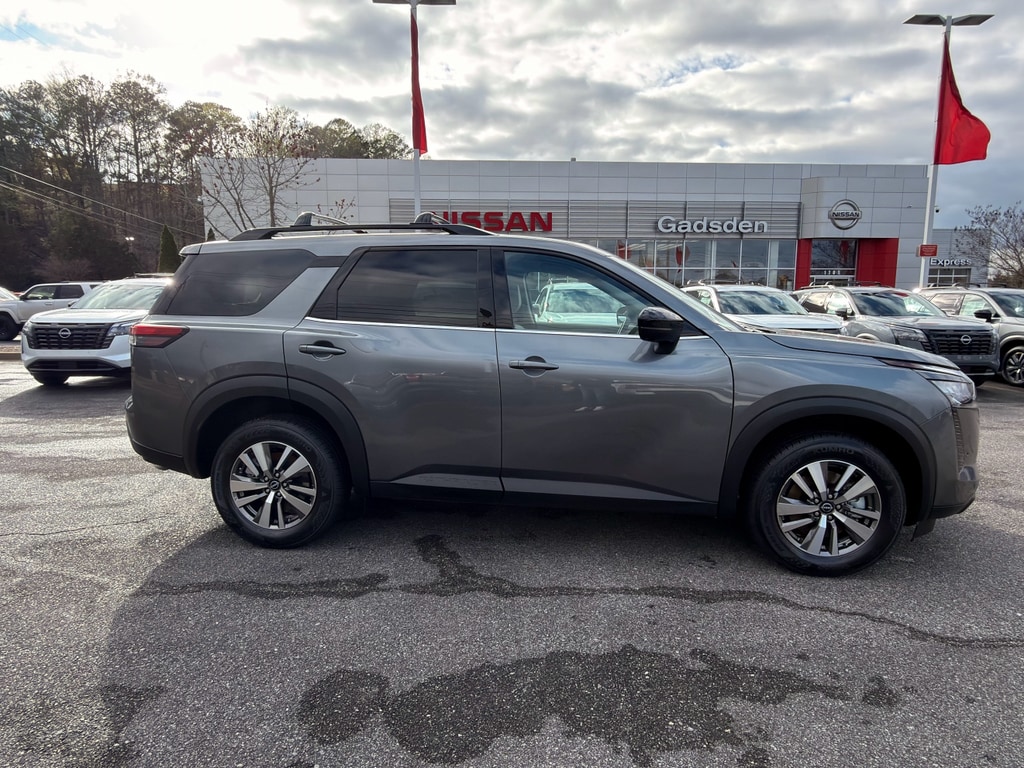 New 2026 Nissan Pathfinder SL Sport Utility