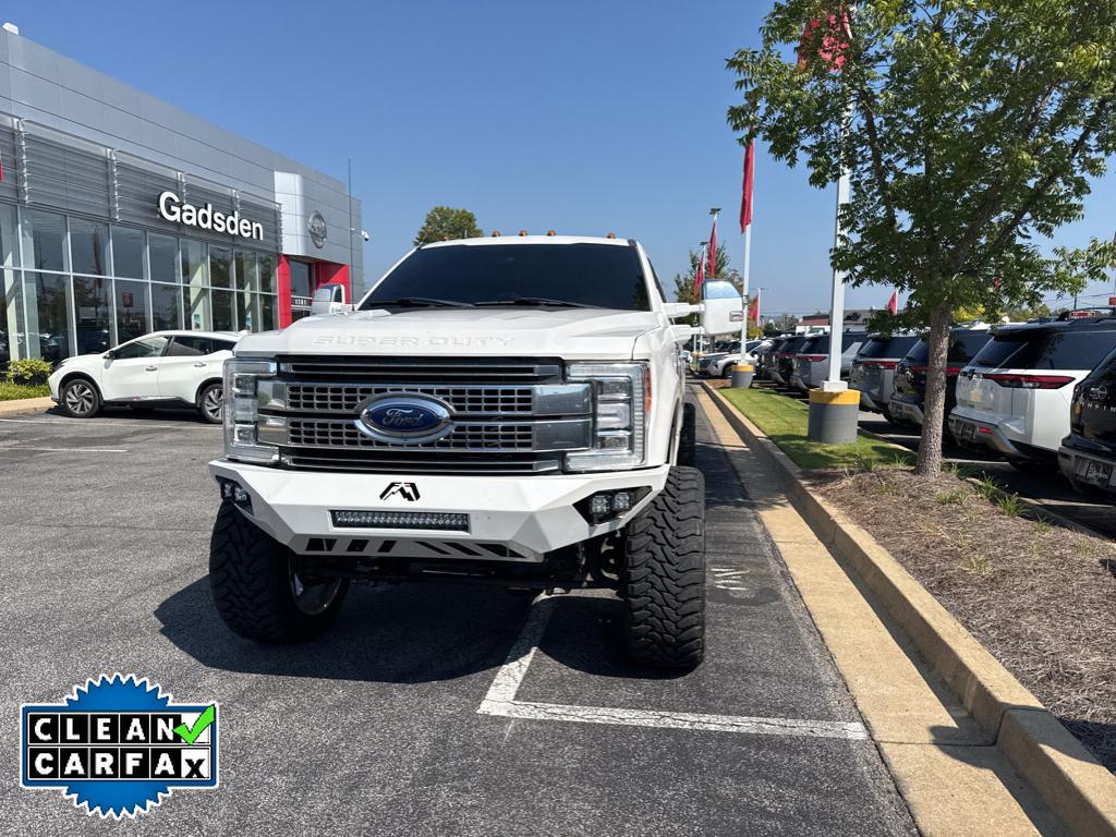 2019 Ford F-250 Platinum photo 2