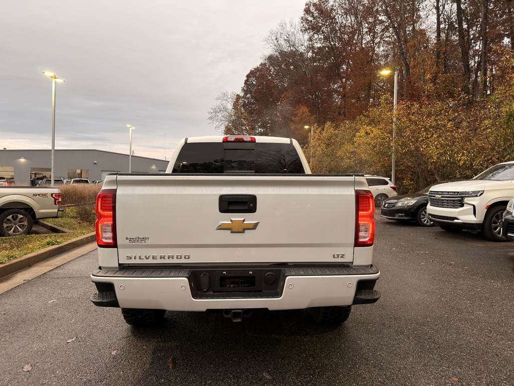 Used 2018 Chevrolet Silverado 1500 LTZ w/2LZ Truck Crew Cab