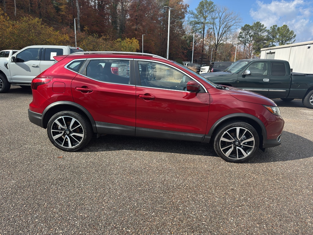 Used 2019 Nissan Rogue Sport SL SUV