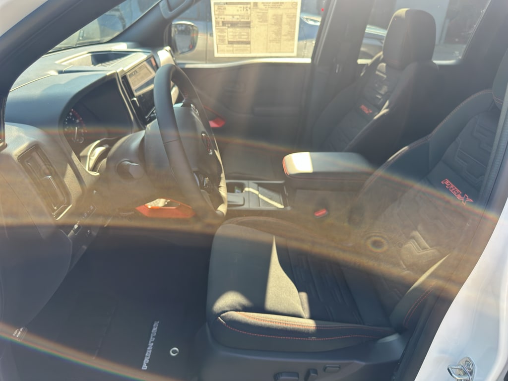 2026 Nissan Frontier PRO-X - Photo 11