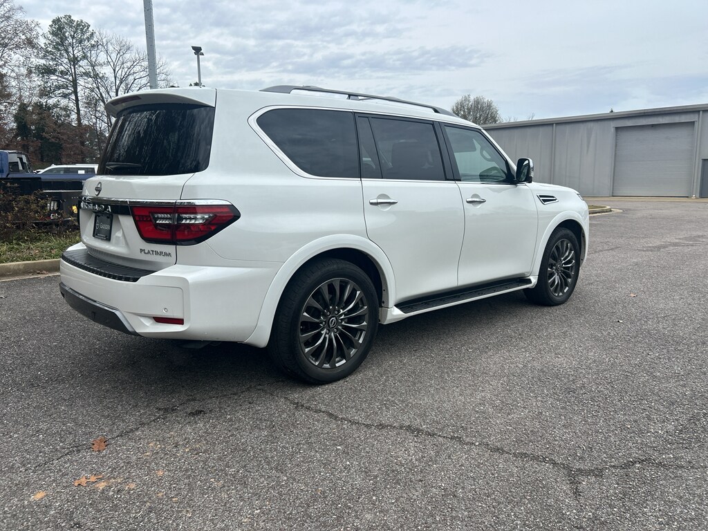 2023 Nissan Armada Platinum photo 3