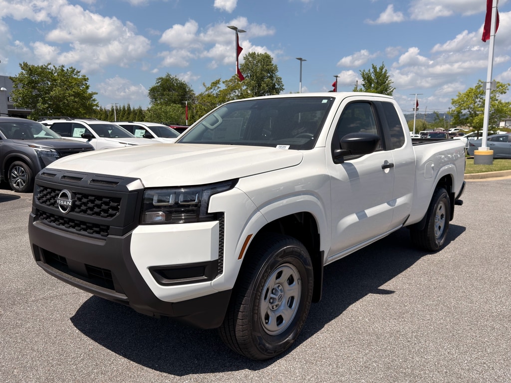 2026 Nissan Frontier S - Photo 8