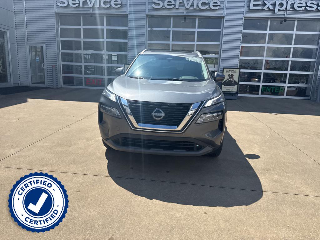 2023 Nissan Rogue SV photo 2