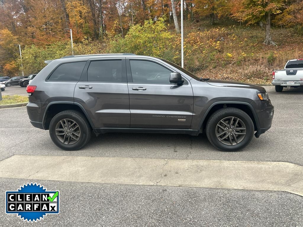 Used 2016 Jeep Grand Cherokee Laredo 4x4 SUV