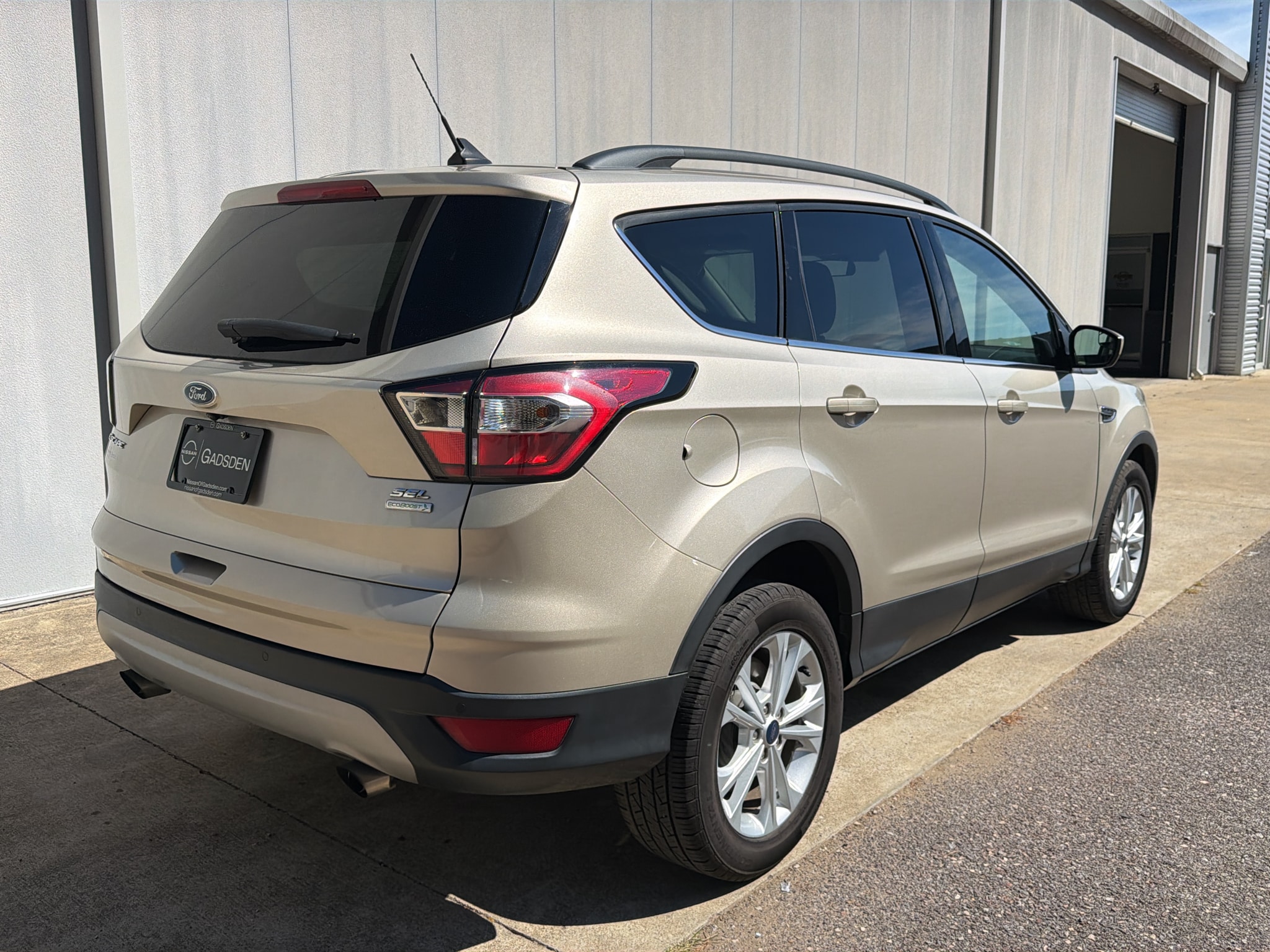 Used 2018 Ford Escape SEL with VIN 1FMCU0HD8JUB82061 for sale in Gadsden, AL