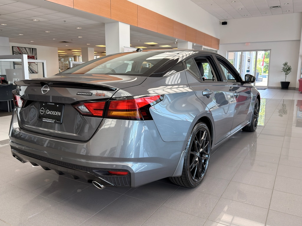 New 2026 Nissan Altima SR Sedan