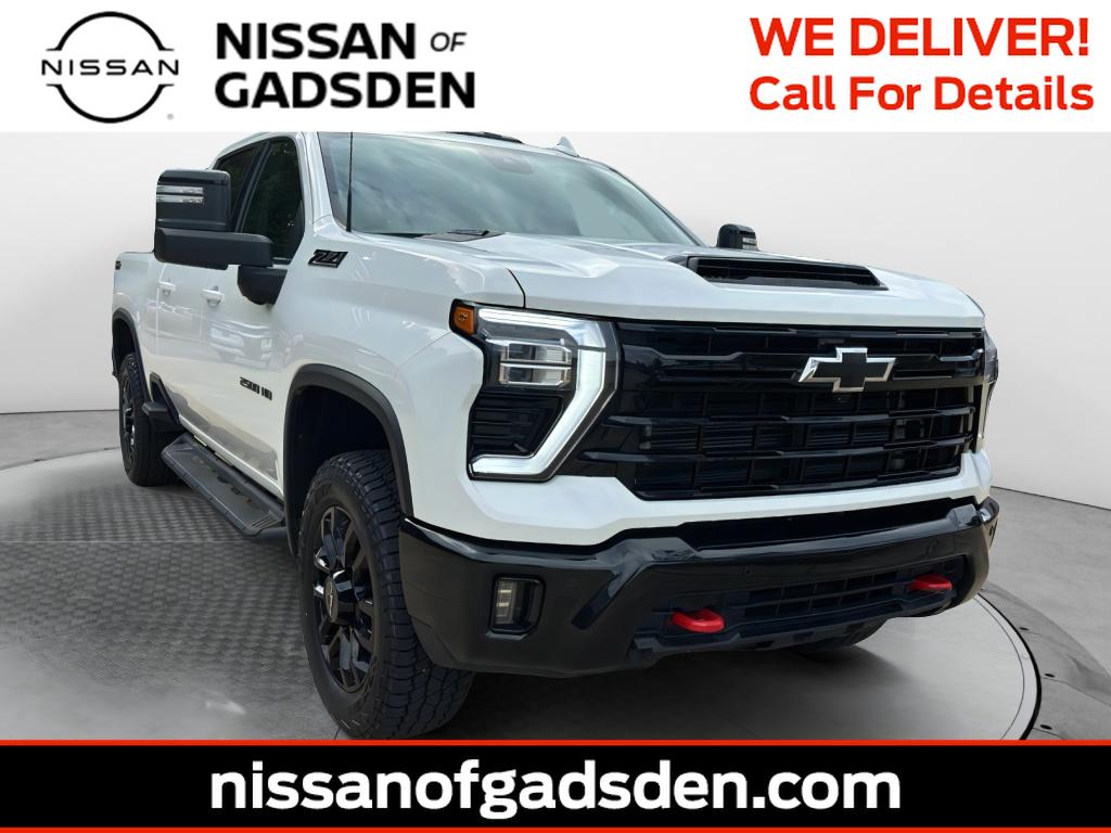 2025 Chevrolet Silverado 2500HD LTZ's photo