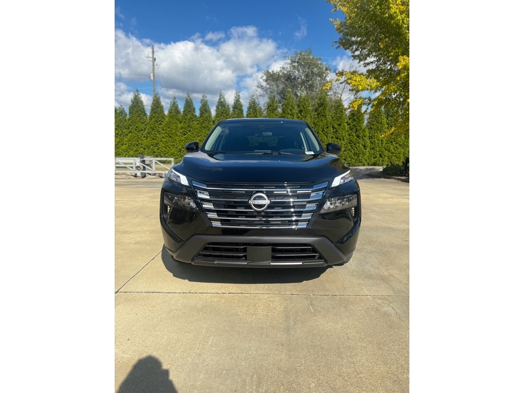 New 2026 Nissan Rogue SV Sport Utility