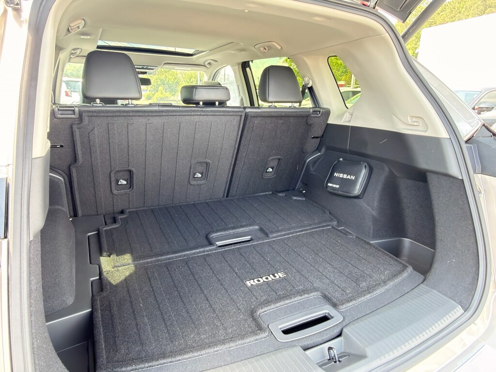 2026 Nissan Rogue Platinum - Photo 24