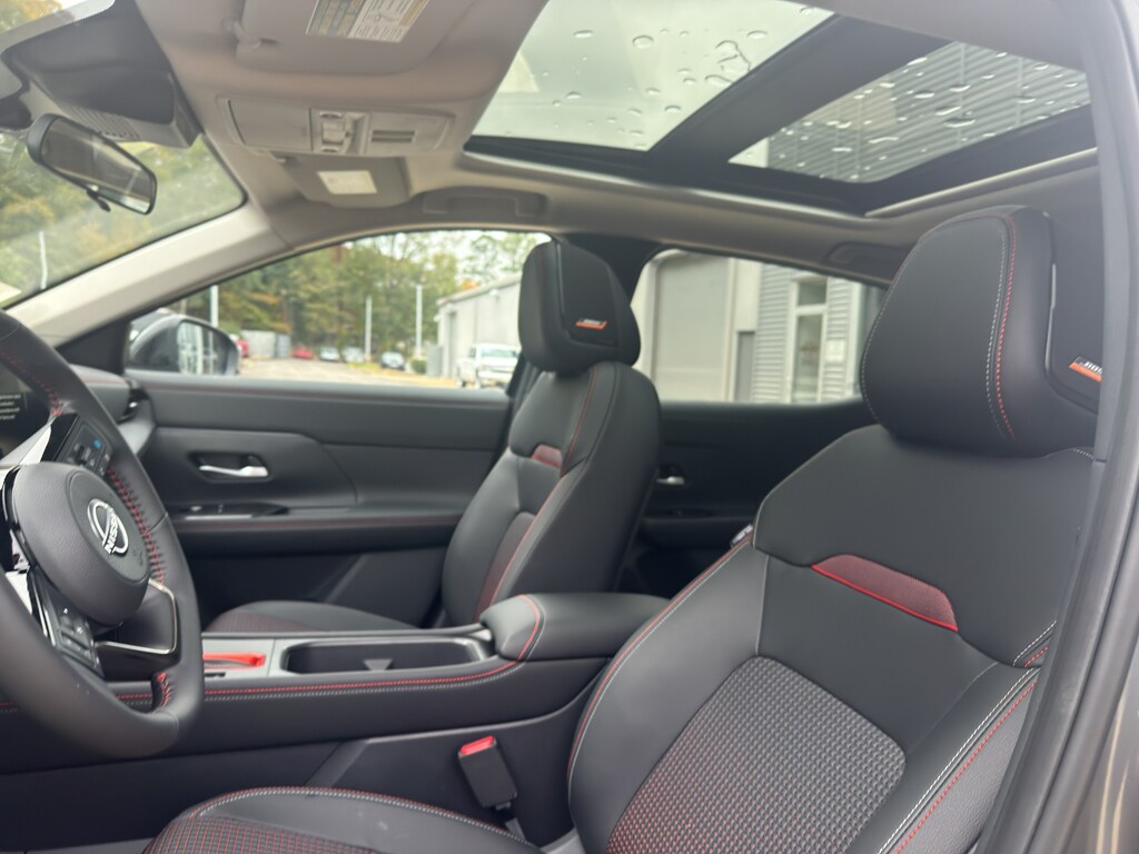 2026 Nissan KICKS SR - Photo 14