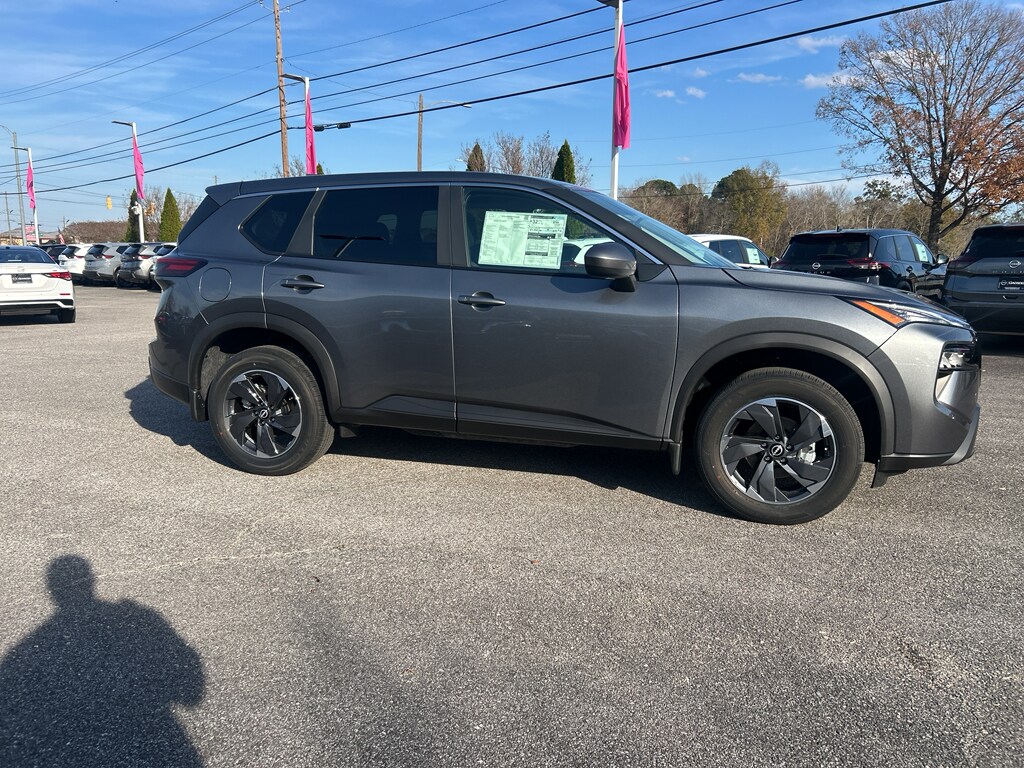 2026 Nissan Rogue SV photo 2