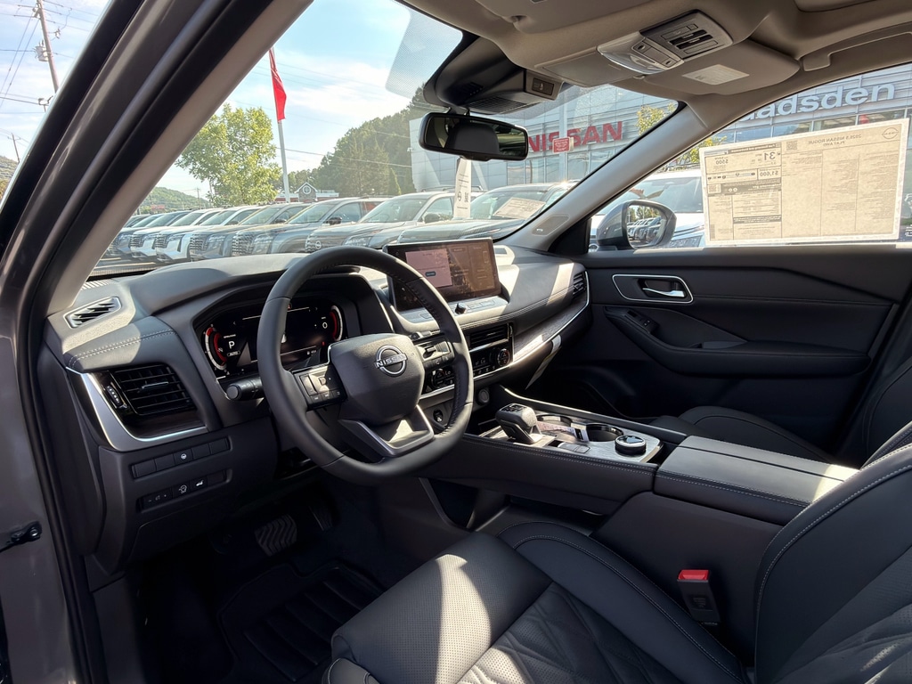 2026 Nissan Rogue Platinum - Photo 11
