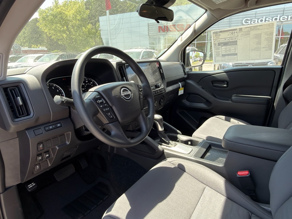 2026 Nissan Frontier S - Photo 12