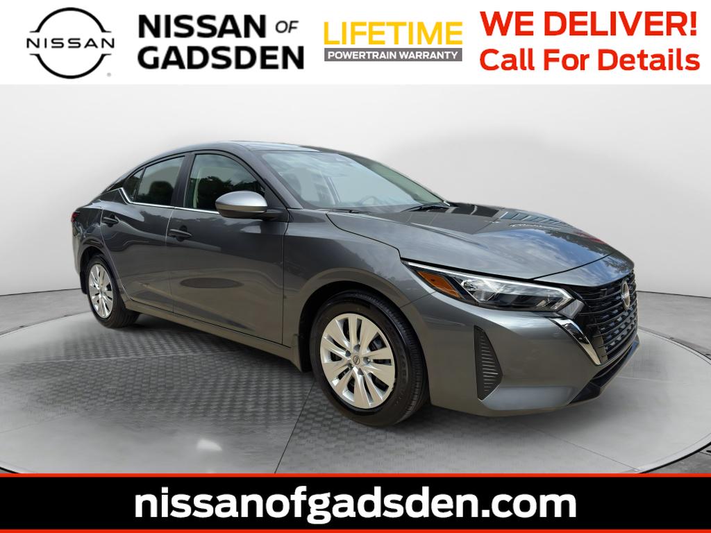 2025 Nissan Sentra S's photo