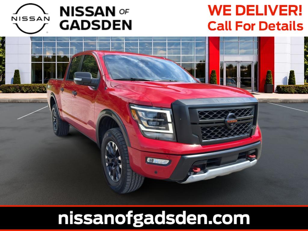 2020 Nissan Titan PRO-4X 4X4 Crew Cab's photo