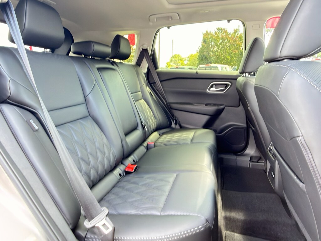 2026 Nissan Rogue Platinum - Photo 20