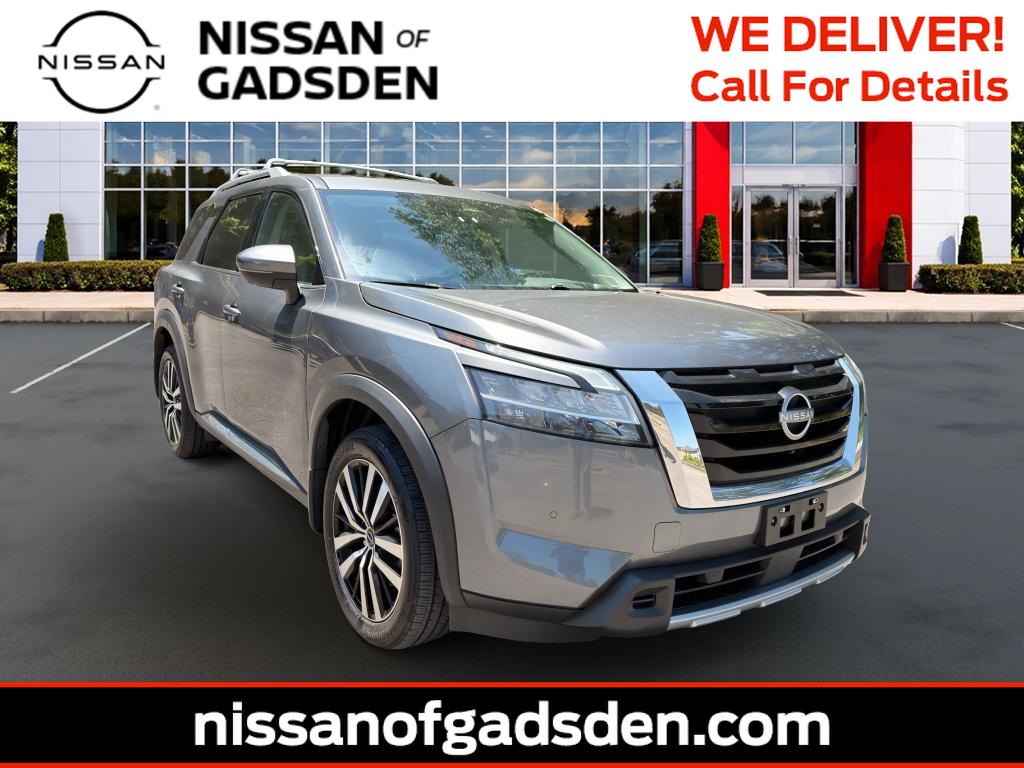 2024 Nissan Pathfinder Platinum 4WD's photo