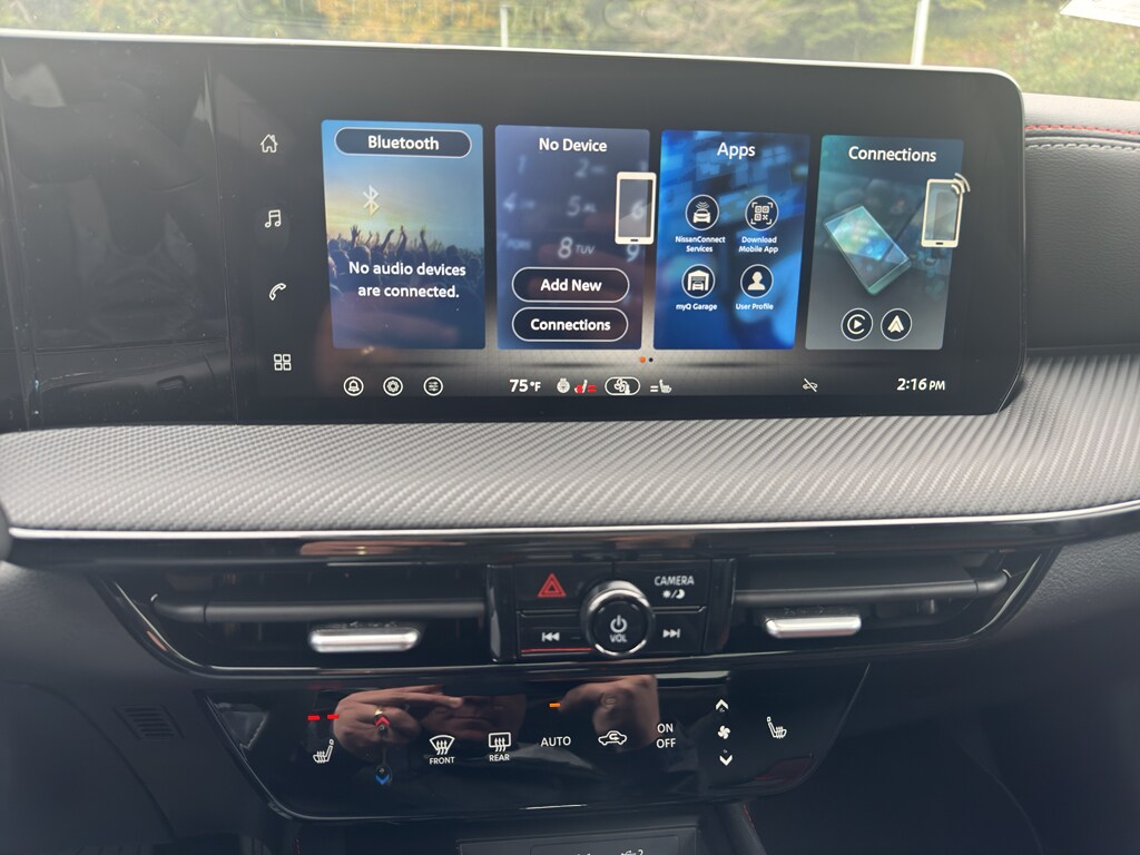 2026 Nissan KICKS SR - Photo 20