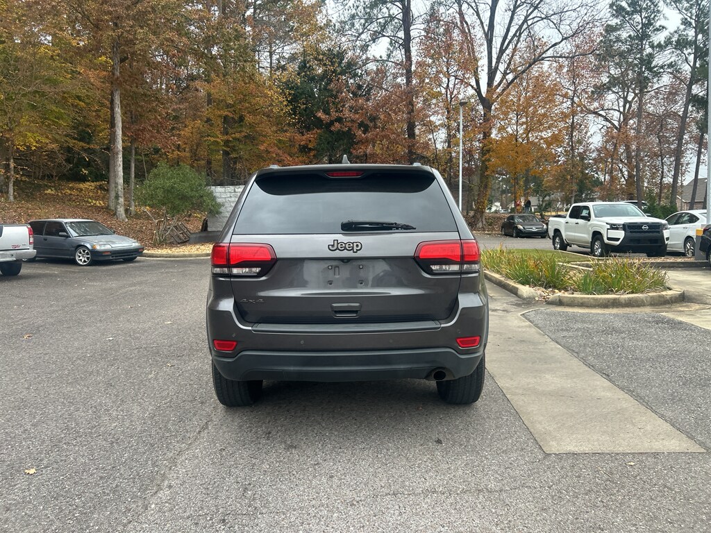 Used 2016 Jeep Grand Cherokee Laredo 4x4 SUV