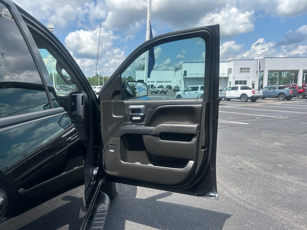 2017 GMC Sierra 1500 SLT - Photo 23