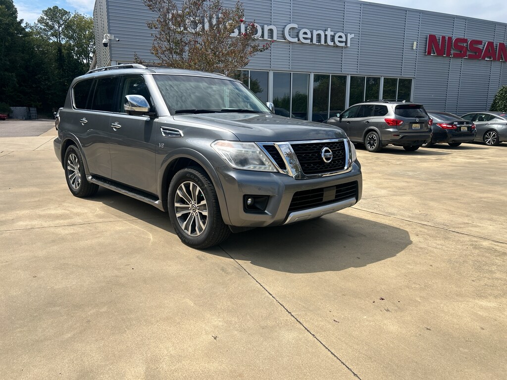 2017 Nissan Armada SL photo 3
