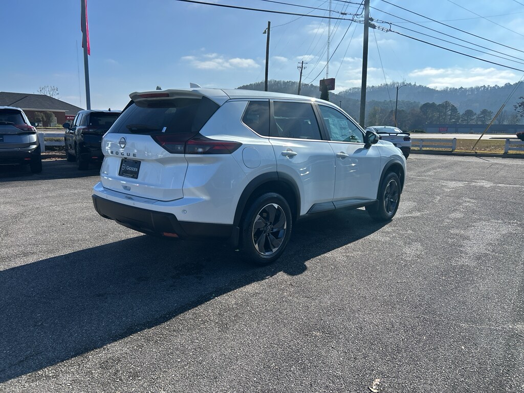 New 2026 Nissan Rogue SV Sport Utility