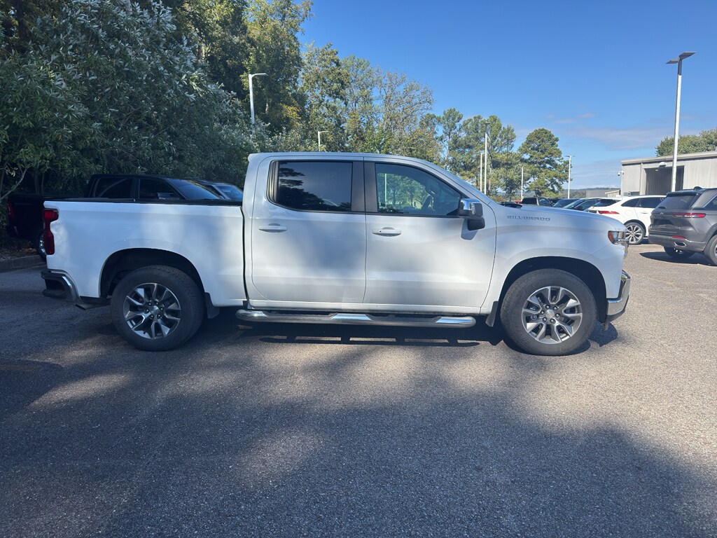 2022 Chevrolet Silverado 1500 photo 4