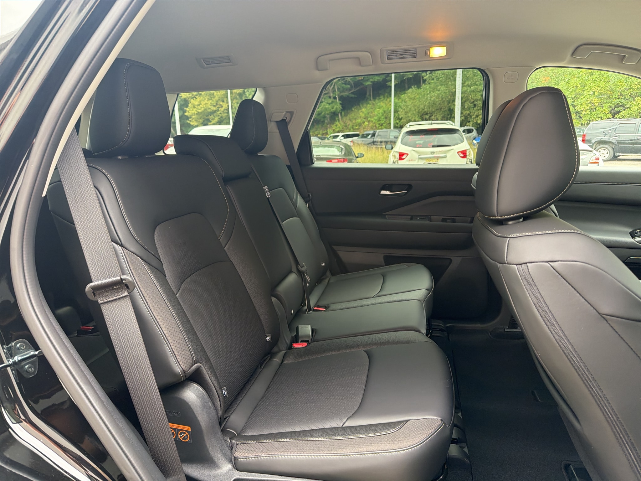 2026 Nissan Pathfinder SL - Photo 19