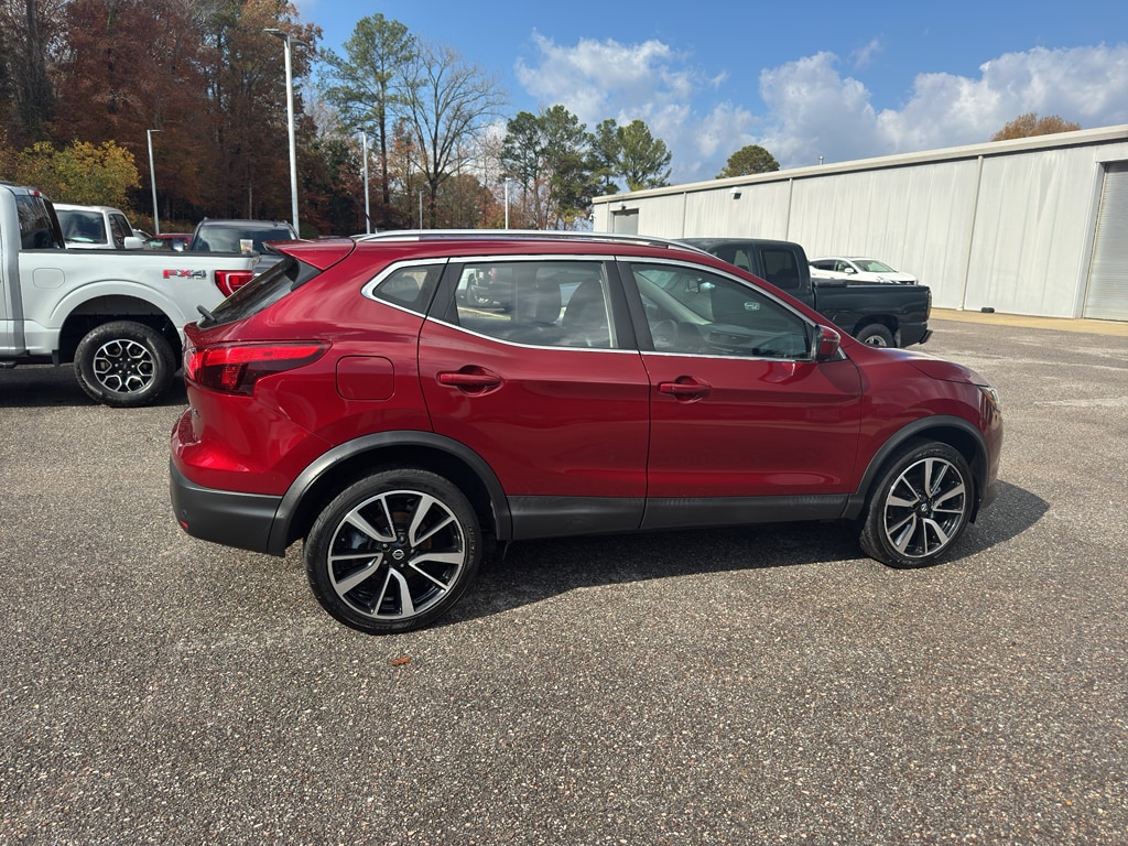 Used 2019 Nissan Rogue Sport SL SUV