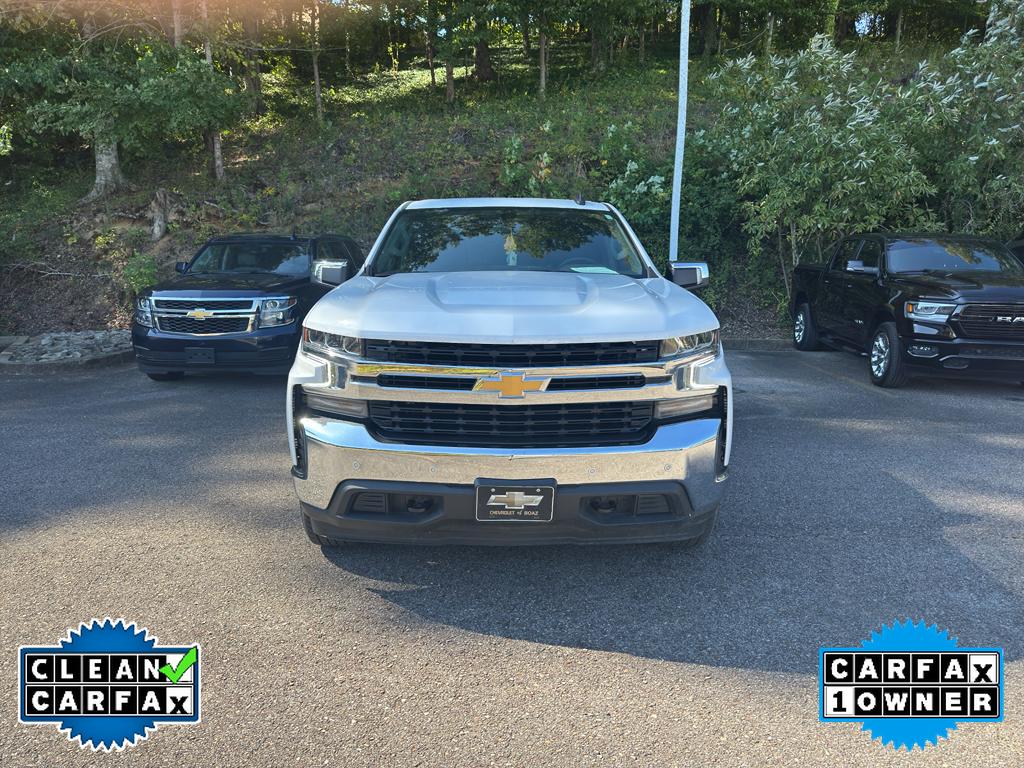 2022 Chevrolet Silverado 1500 photo 2
