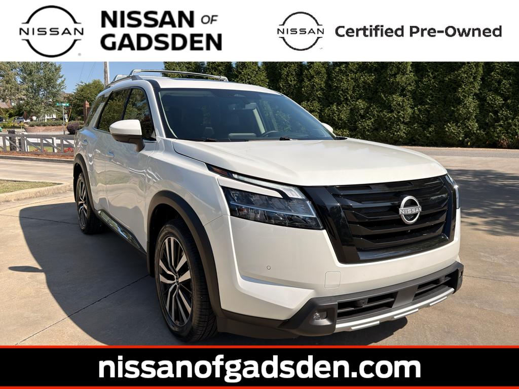 2024 Nissan Pathfinder Platinum 4WD's photo