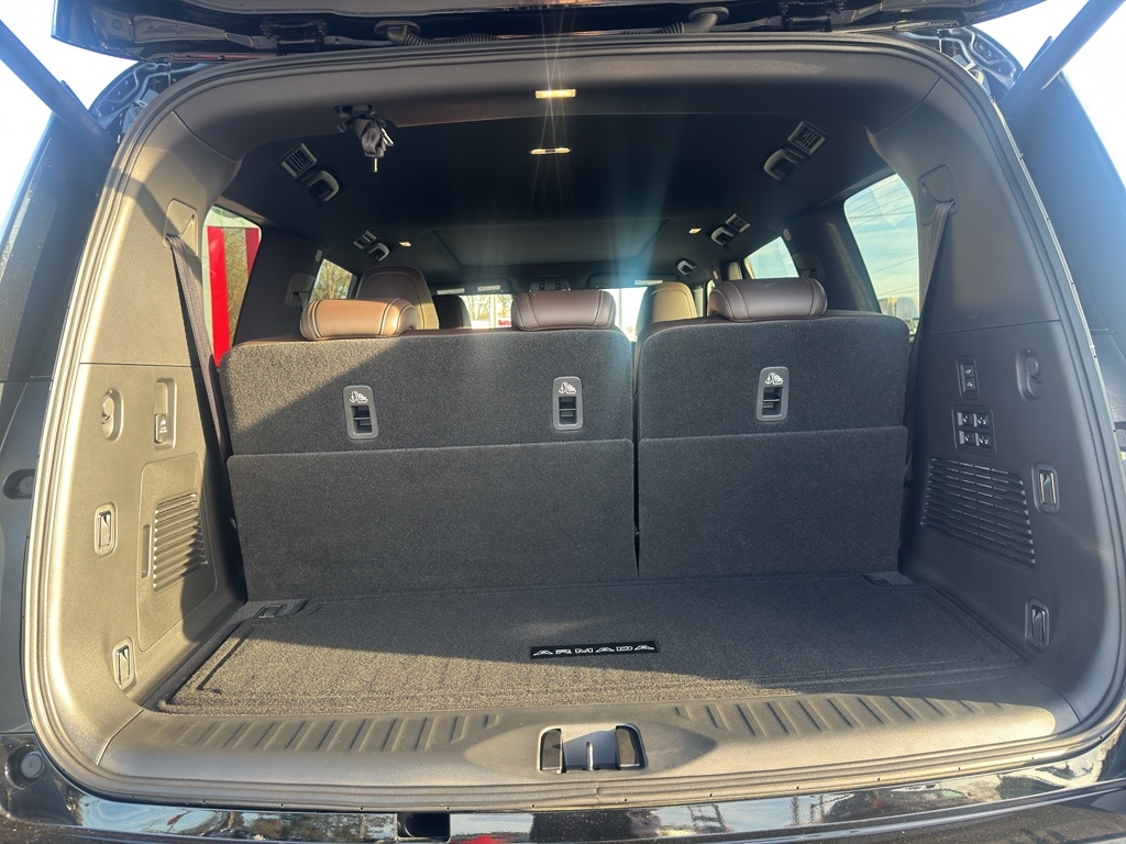 2026 Nissan Armada Platinum Reserve - Photo 23